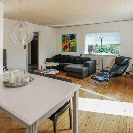 Awesome Home In Samso With Wifi Ballen (Samso)